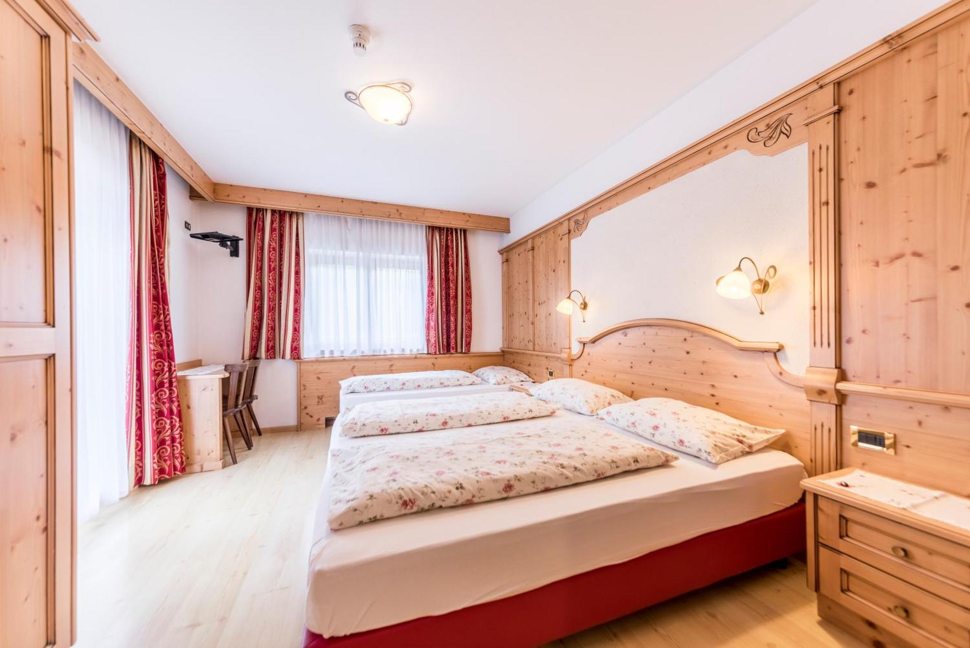 Garni Hotel Residence Diamant San Vigilio Di Marebbe Exteriér fotografie